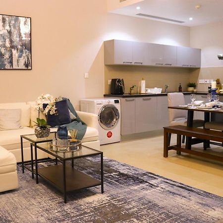 Stylish Apartment With A Jacuzzi Muscat Ngoại thất bức ảnh