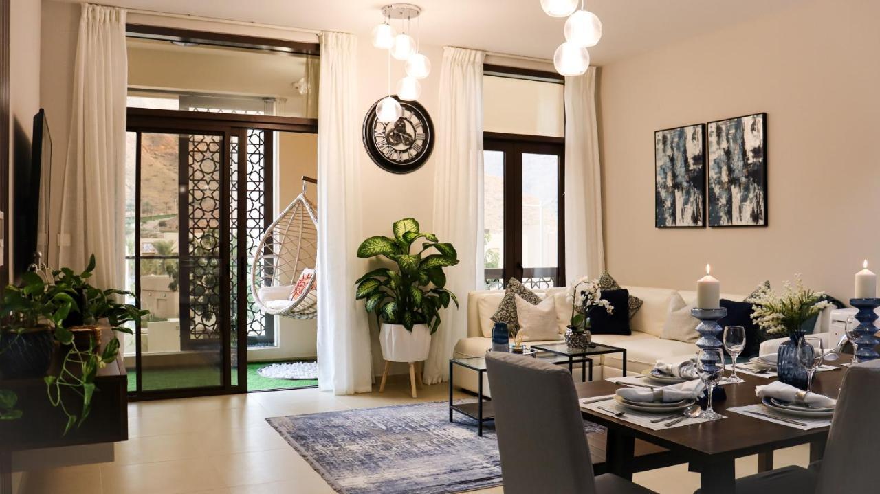 Stylish Apartment With A Jacuzzi Muscat Ngoại thất bức ảnh