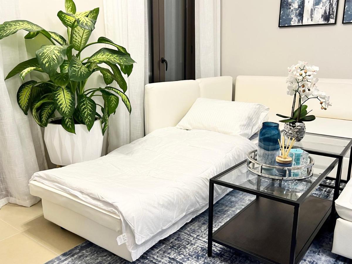 Stylish Apartment With A Jacuzzi Muscat Ngoại thất bức ảnh