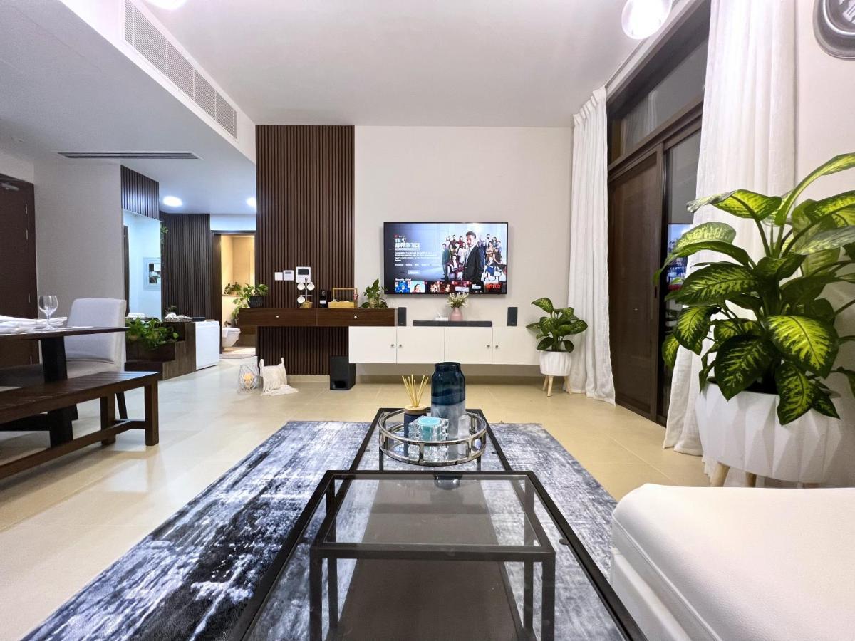 Stylish Apartment With A Jacuzzi Muscat Ngoại thất bức ảnh