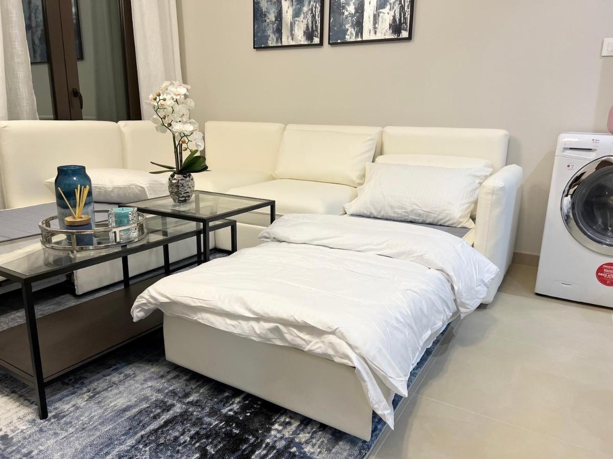 Stylish Apartment With A Jacuzzi Muscat Ngoại thất bức ảnh